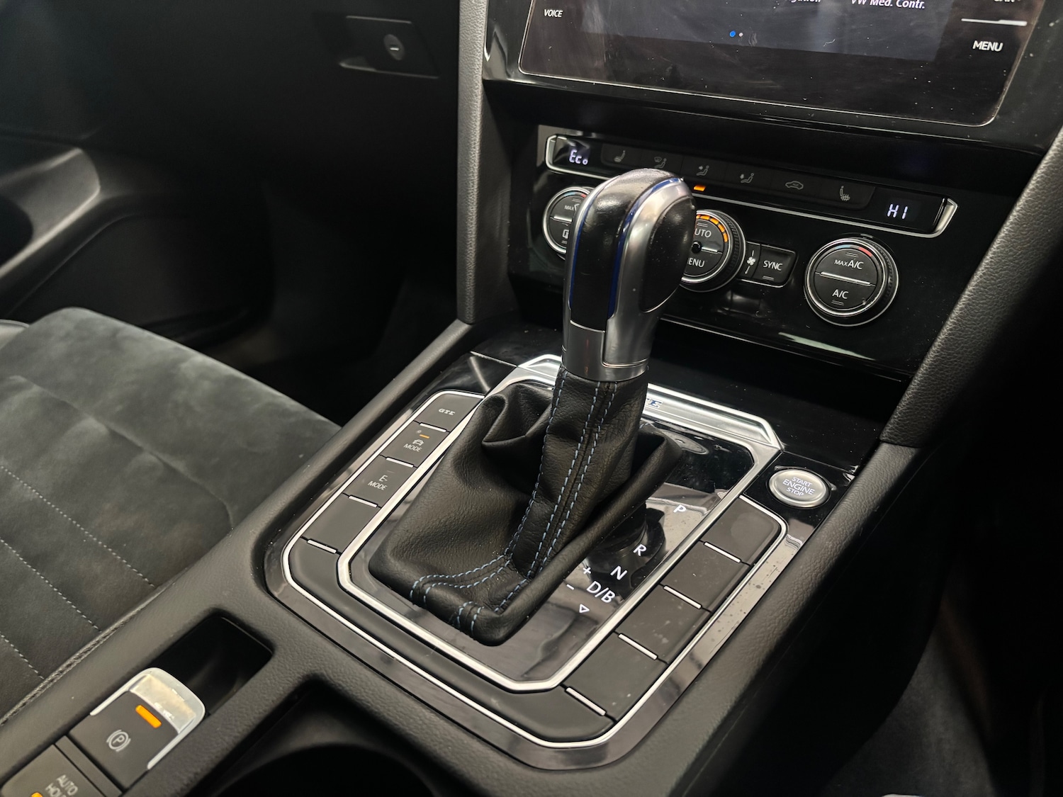 Used Volkswagen Passat 2017 for sale - 76716424: Photo 16