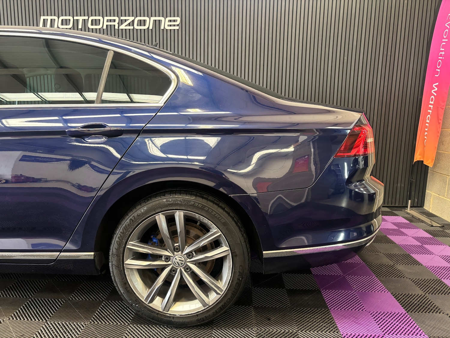 Used Volkswagen Passat 2017 for sale - 76716424: Photo 7