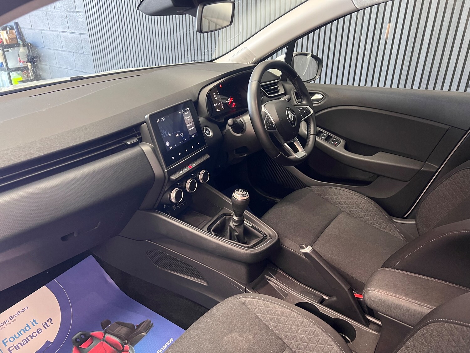 Used Renault Clio for sale - 77878634: Photo 18