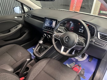 Used Renault Clio 2022 for sale - 77878634: Photo