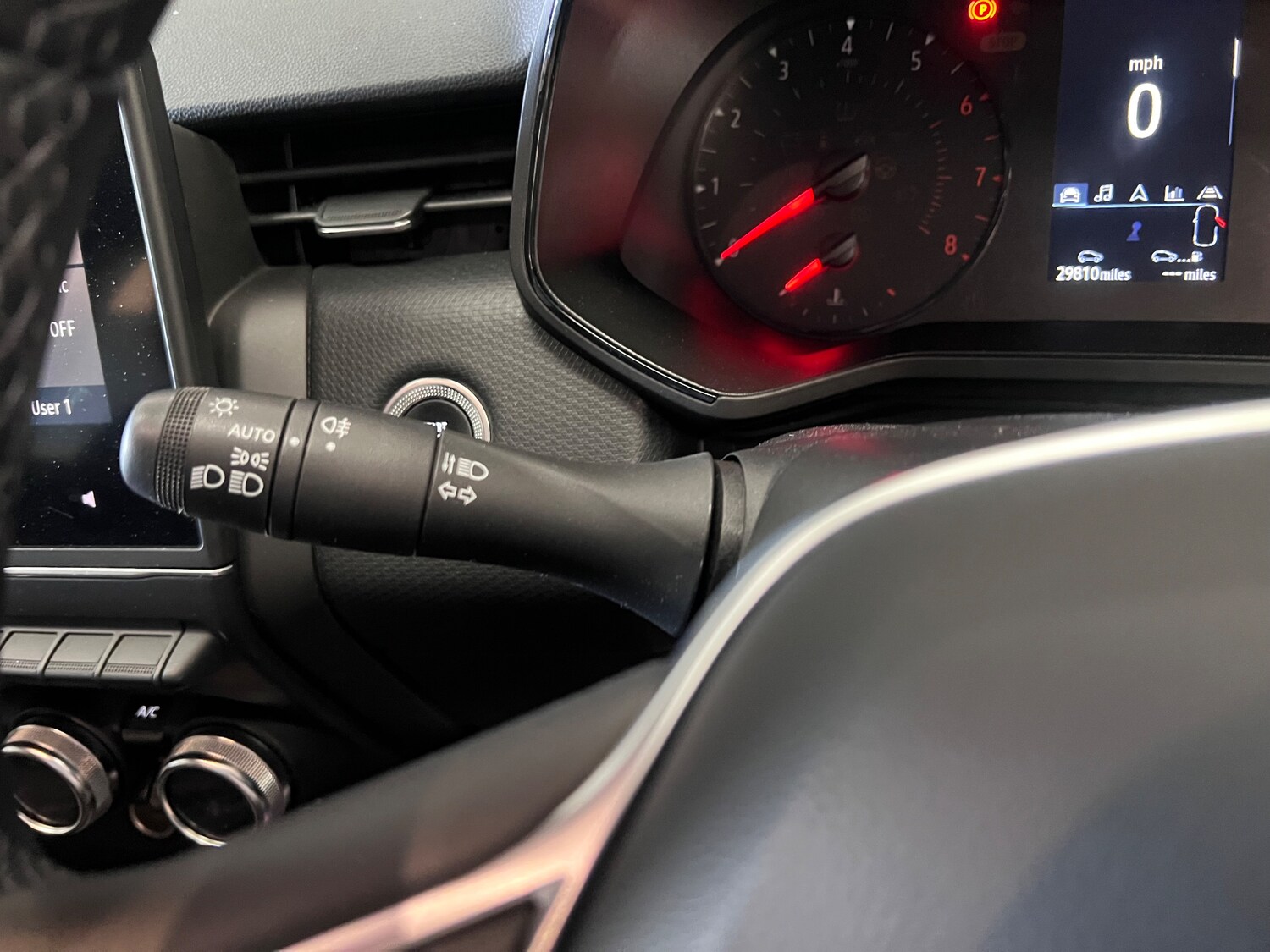 Used Renault Clio for sale - 77878634: Photo 32