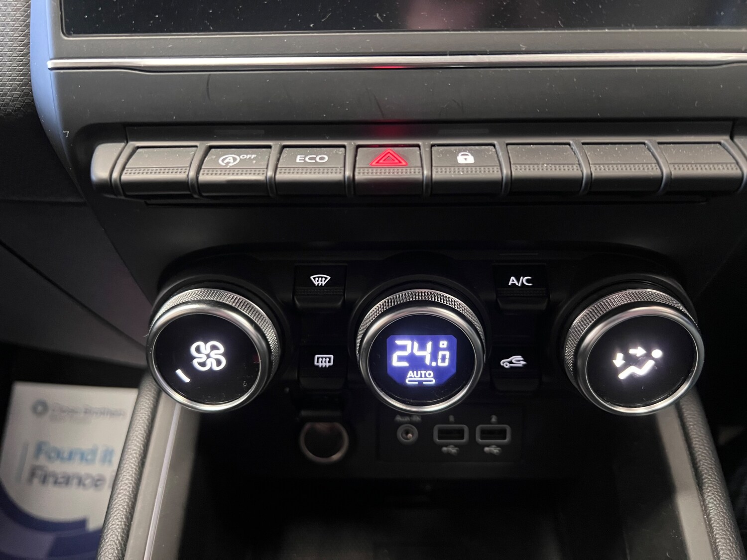 Used Renault Clio for sale - 77878634: Photo 37