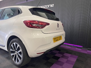Used Renault Clio 2022 for sale - 77878634: Photo