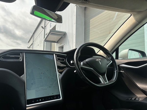 Used Tesla Model S 2016 for sale - 75079172: Photo 11