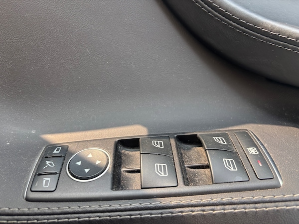 Used Tesla Model S 2016 for sale - 75079172: Photo 26