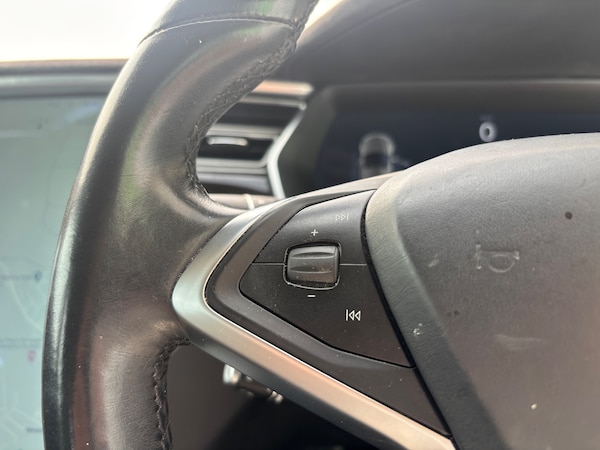 Used Tesla Model S 2016 for sale - 75079172: Photo 37