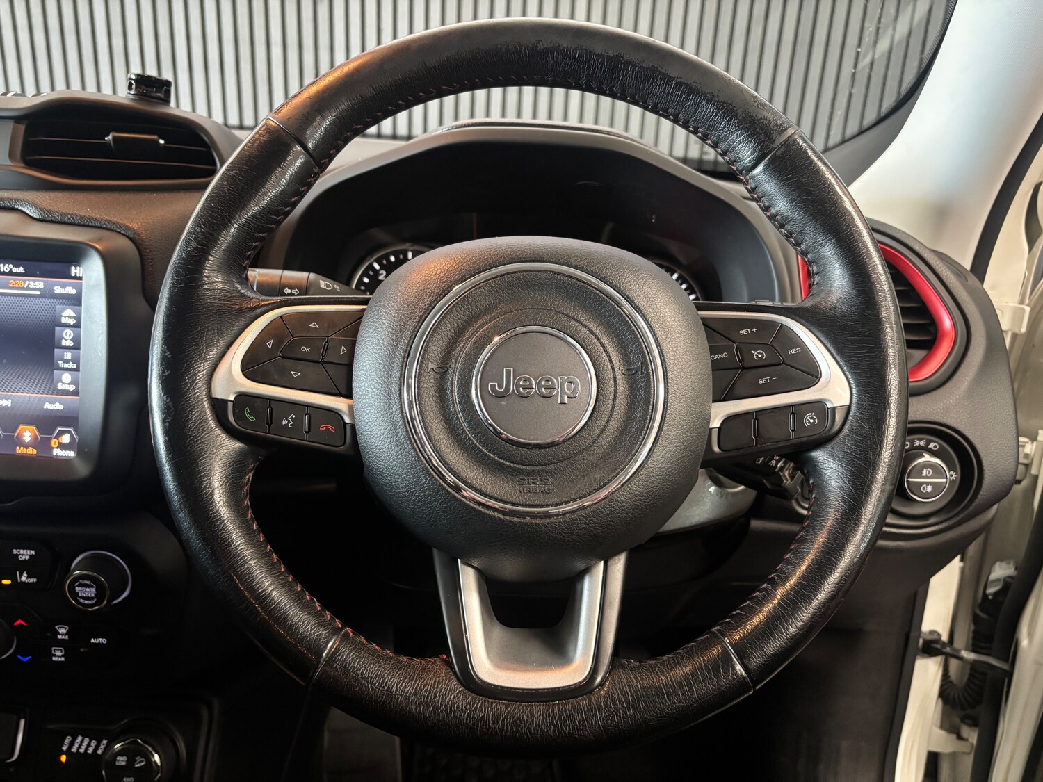 Used Jeep Renegade for sale - 77570933: Photo 18