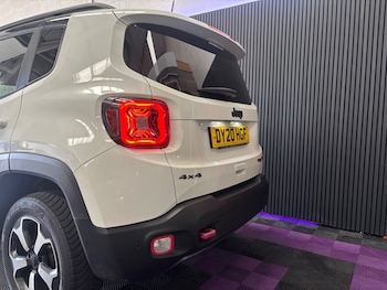Used Jeep Renegade 2020 for sale - 77570933: Photo