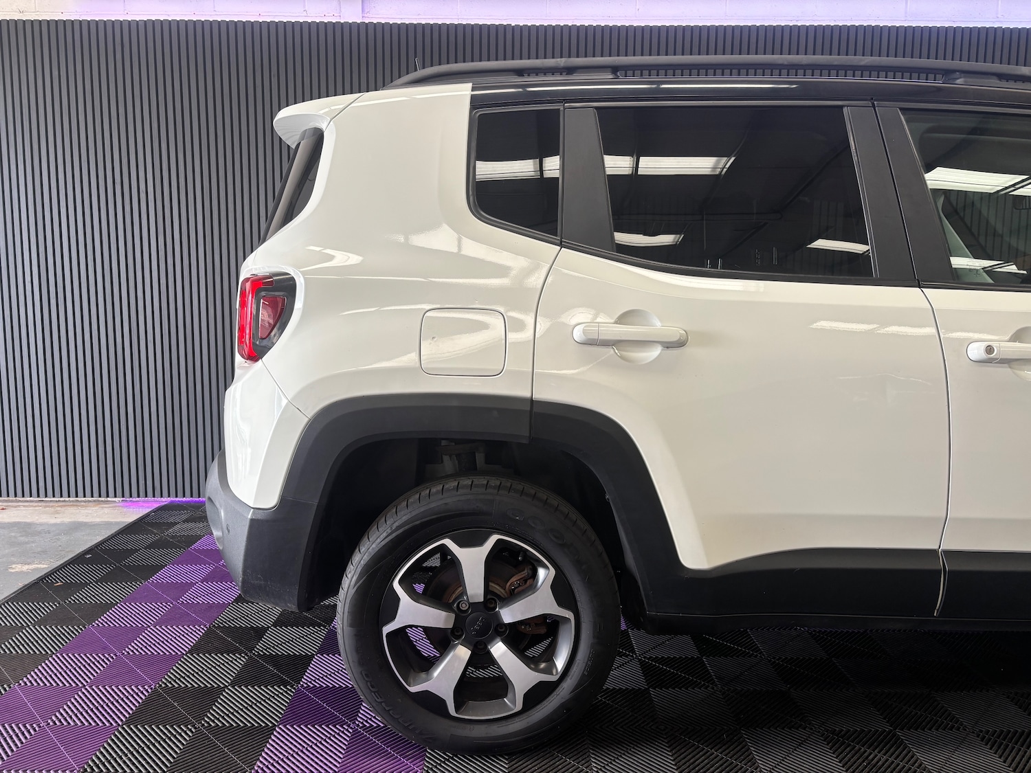 Used Jeep Renegade for sale - 77570933: Photo 9