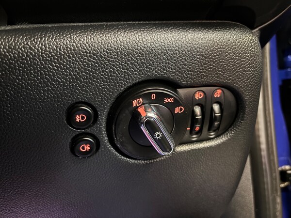 Used MINI Hatch 2018 for sale - 76198140: Photo 44