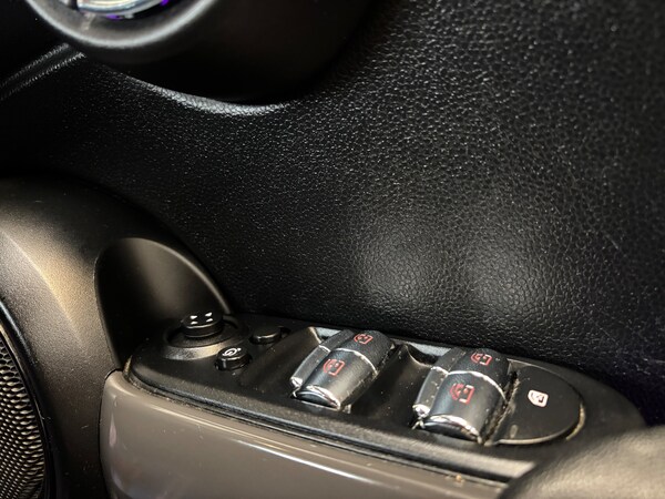 Used MINI Hatch 2018 for sale - 76198140: Photo 47