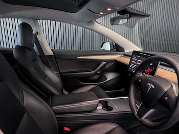 Used Tesla Model 3 2022 for sale - 78526264: Photo