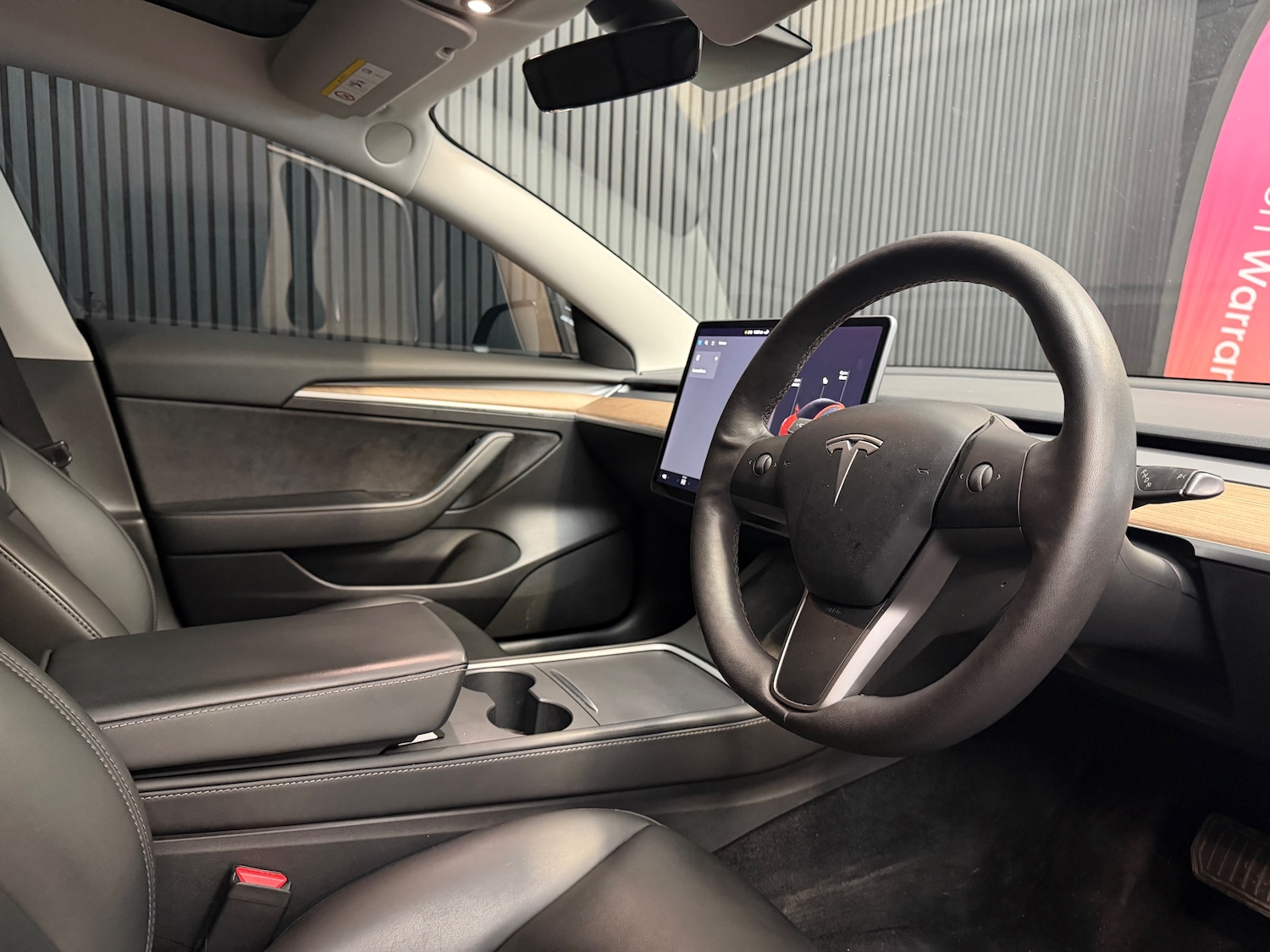 Used Tesla Model 3 2021 for sale - 77582497: Photo 3