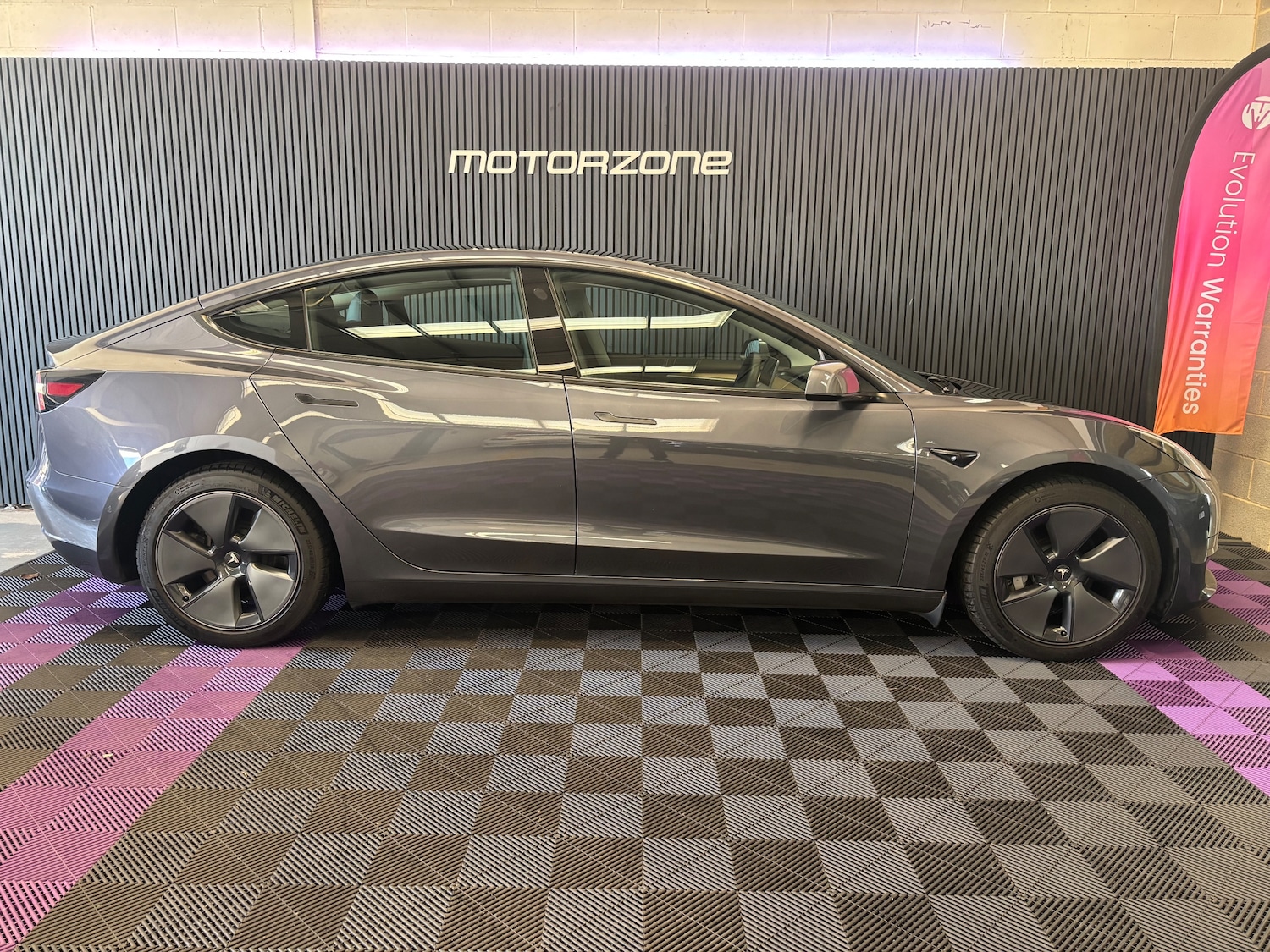 Used Tesla Model 3 2021 for sale - 76717615: Photo 21