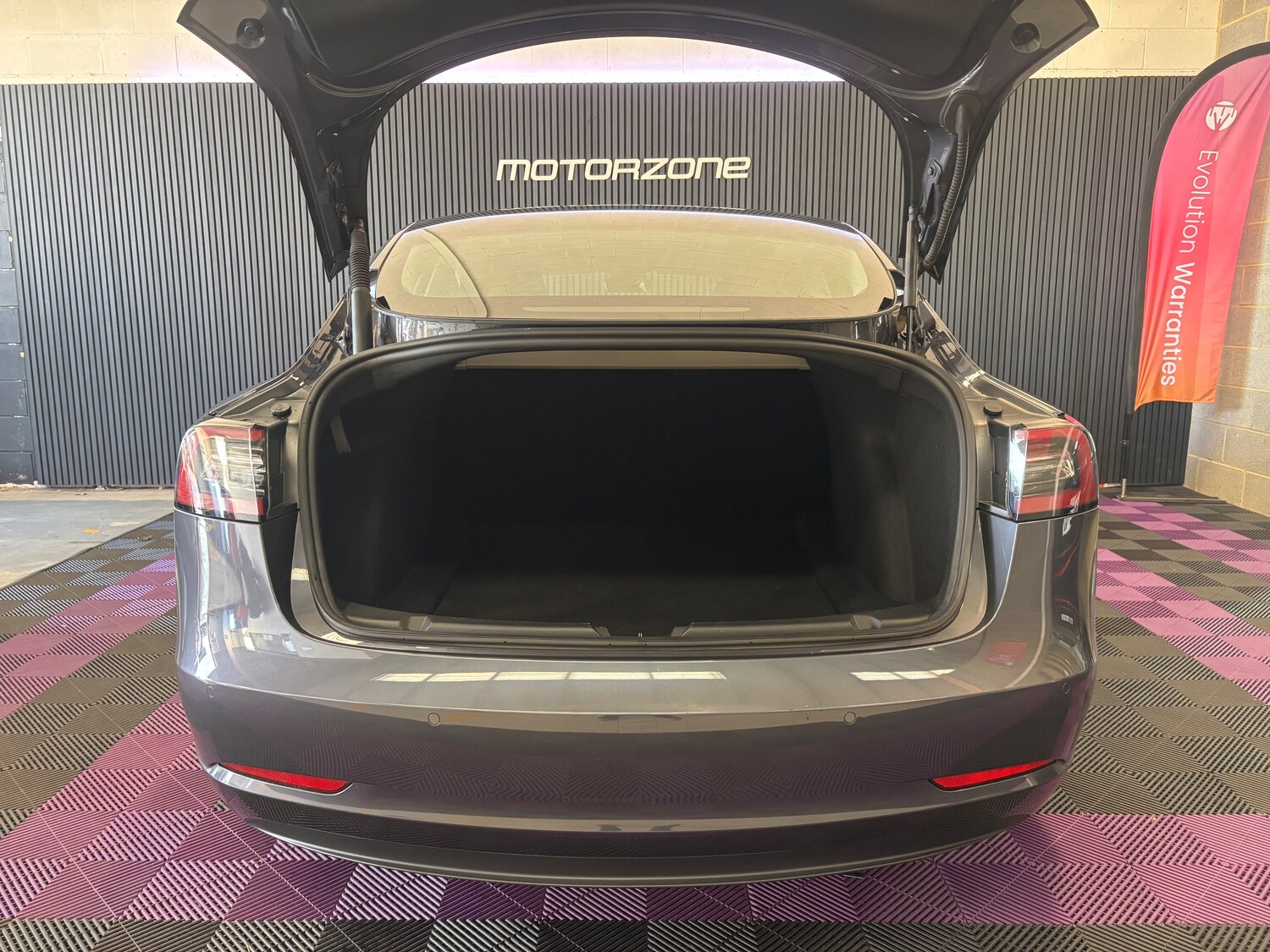 Used Tesla Model 3 2021 for sale - 76717615: Photo 31