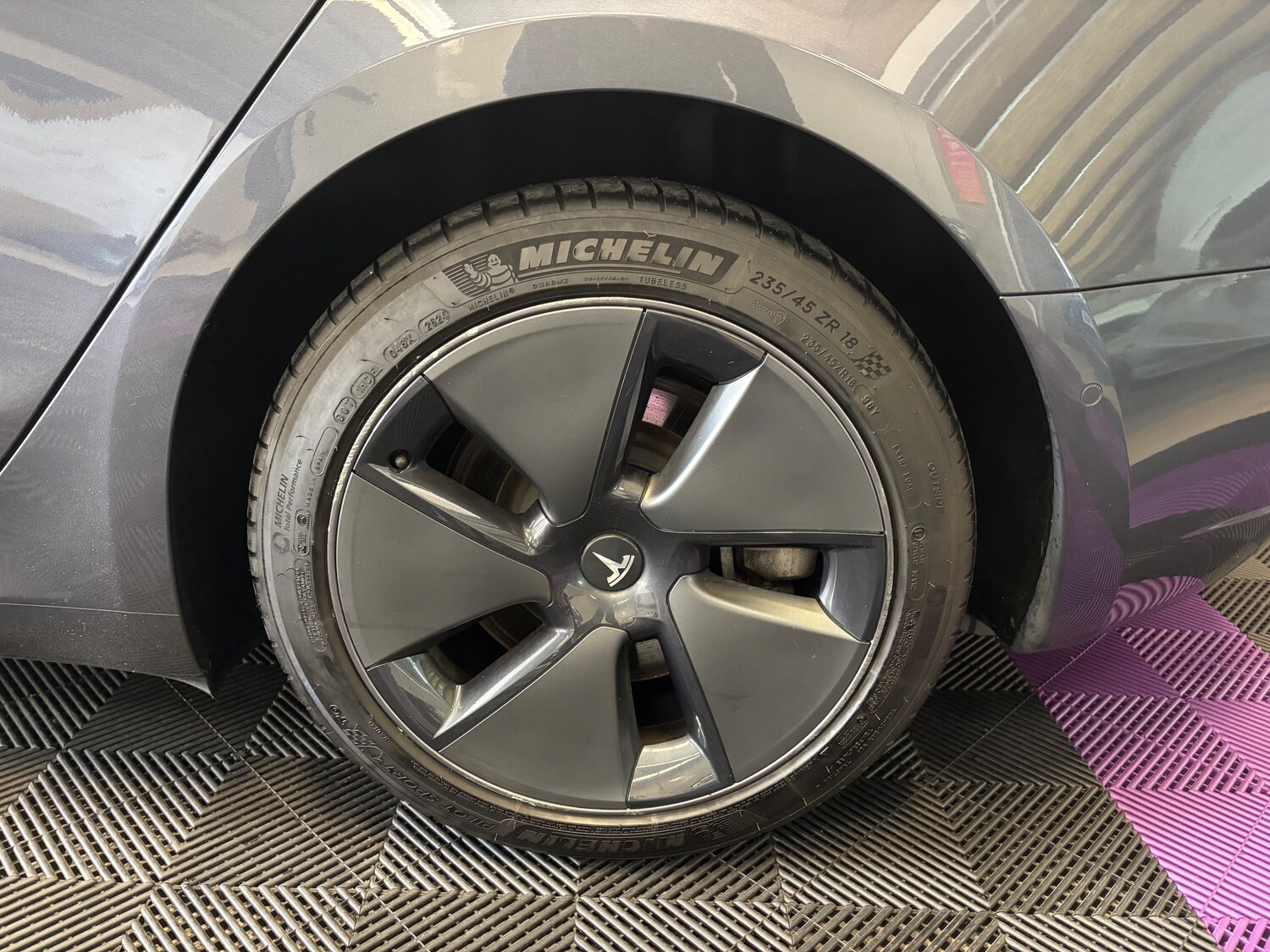 Used Tesla Model 3 2021 for sale - 76717615: Photo 44