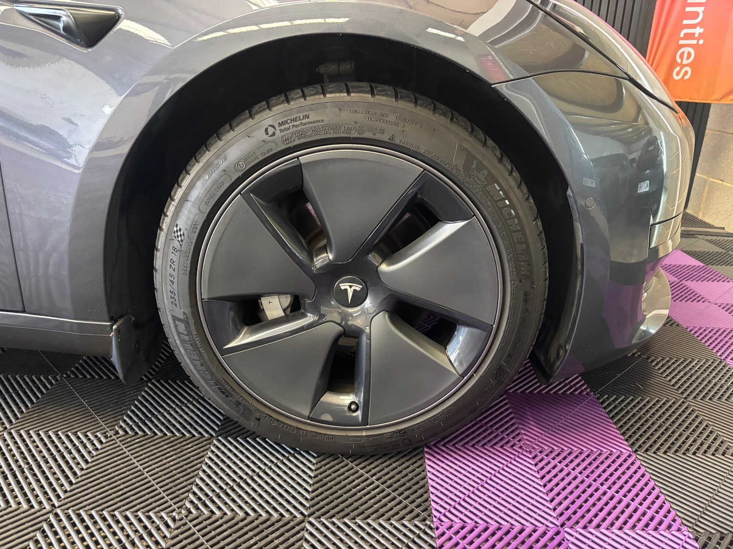 Used Tesla Model 3 2021 for sale - 76717615: Photo 46