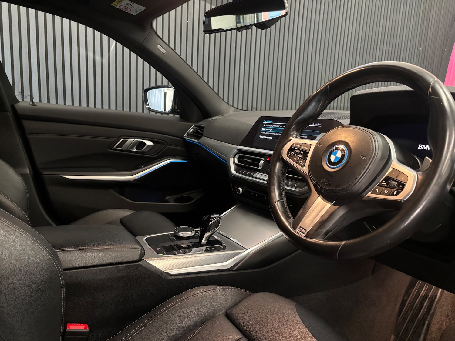 Used BMW 3 Series 2021 for sale - 76386792: Photo 3