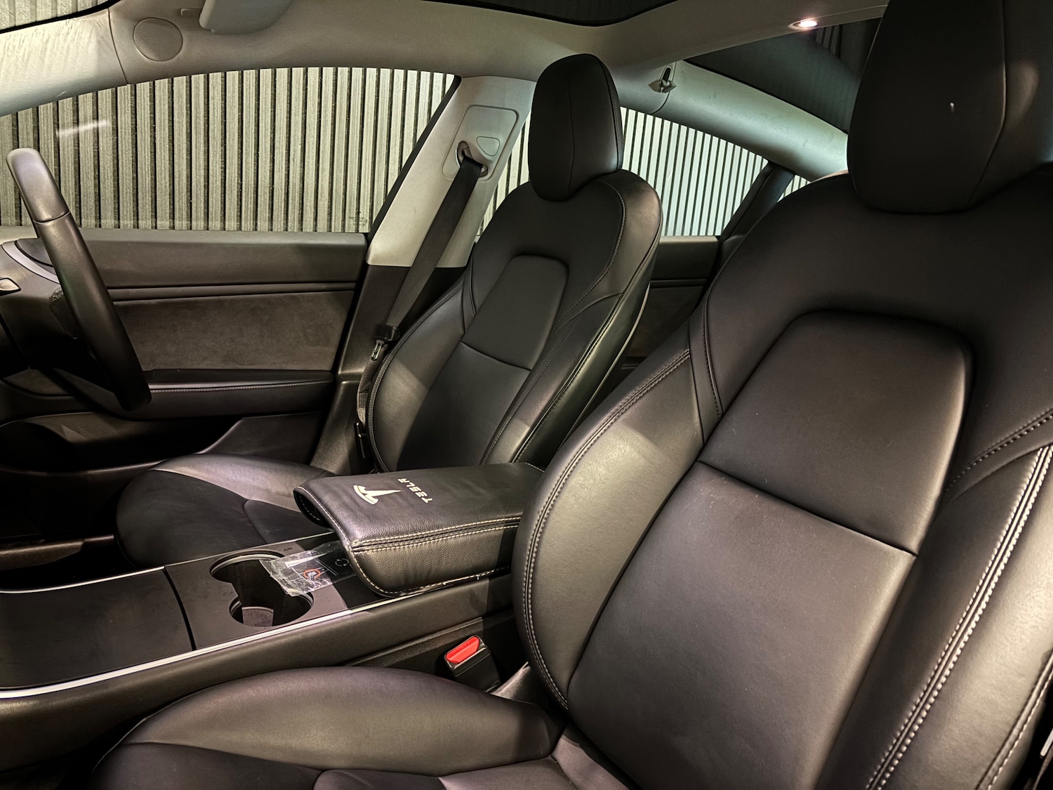 Used Tesla Model 3 2020 for sale - 76845419: Photo 13