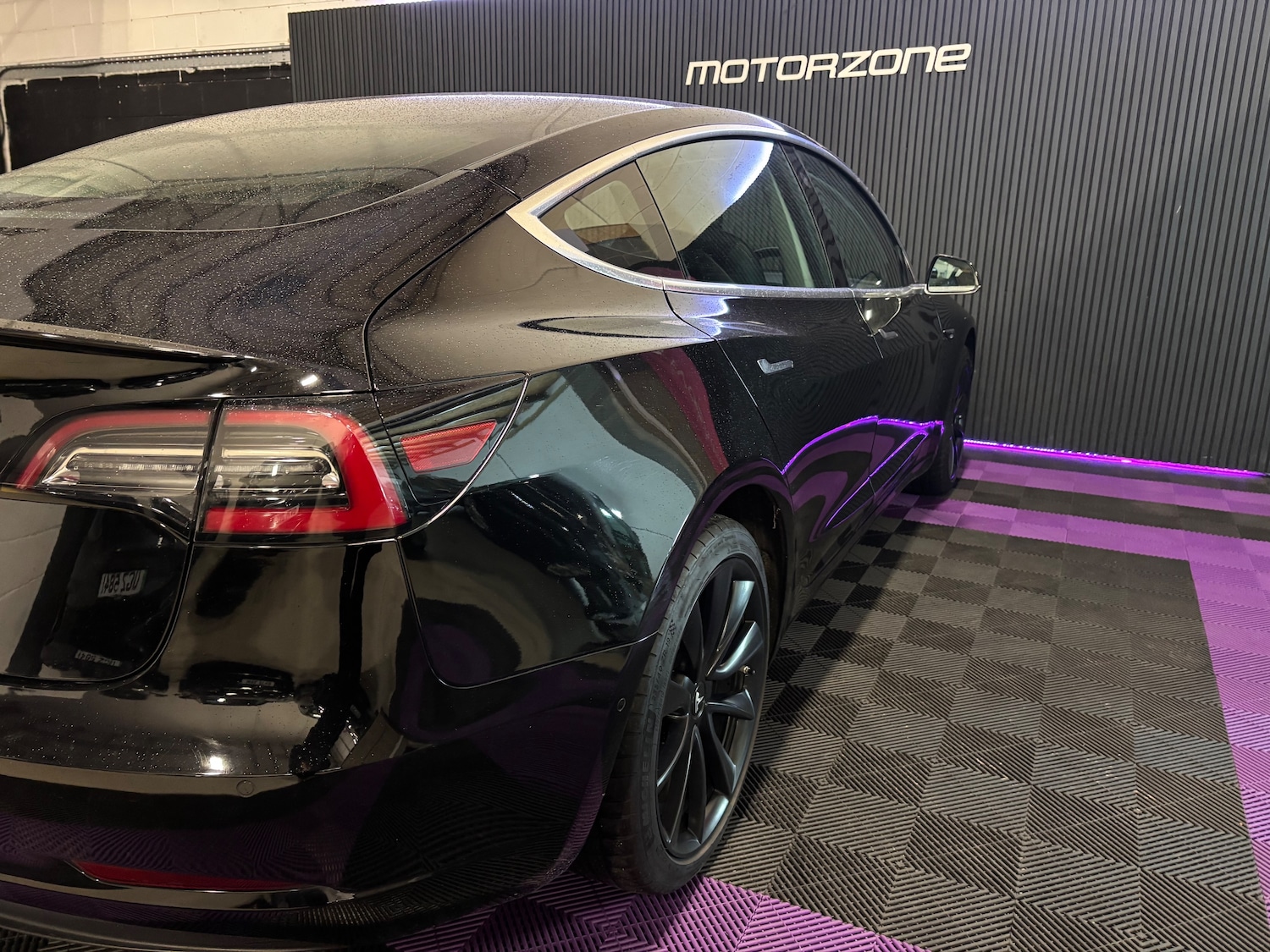 Used Tesla Model 3 2020 for sale - 76845419: Photo 26