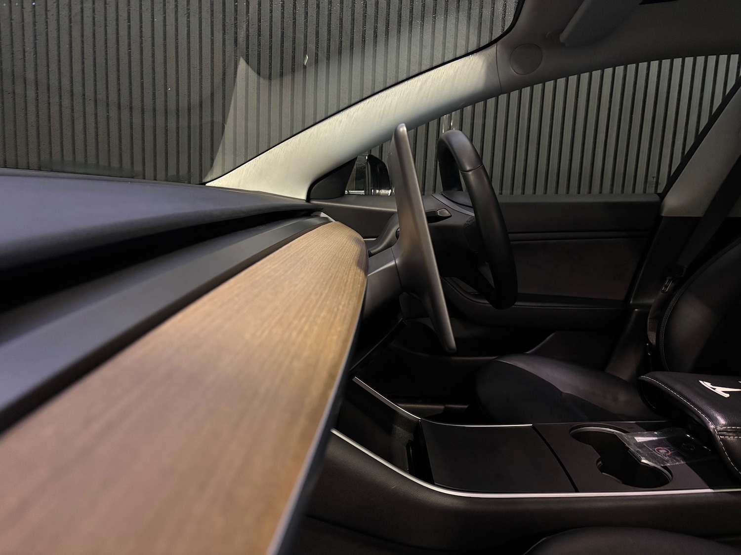 Used Tesla Model 3 2020 for sale - 76845419: Photo 31