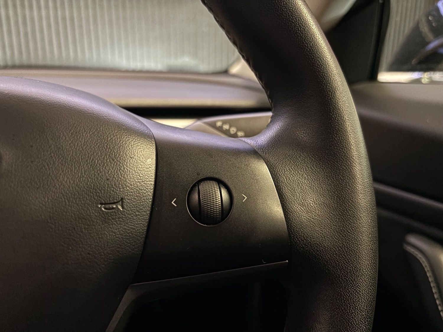 Used Tesla Model 3 2020 for sale - 76845419: Photo 35