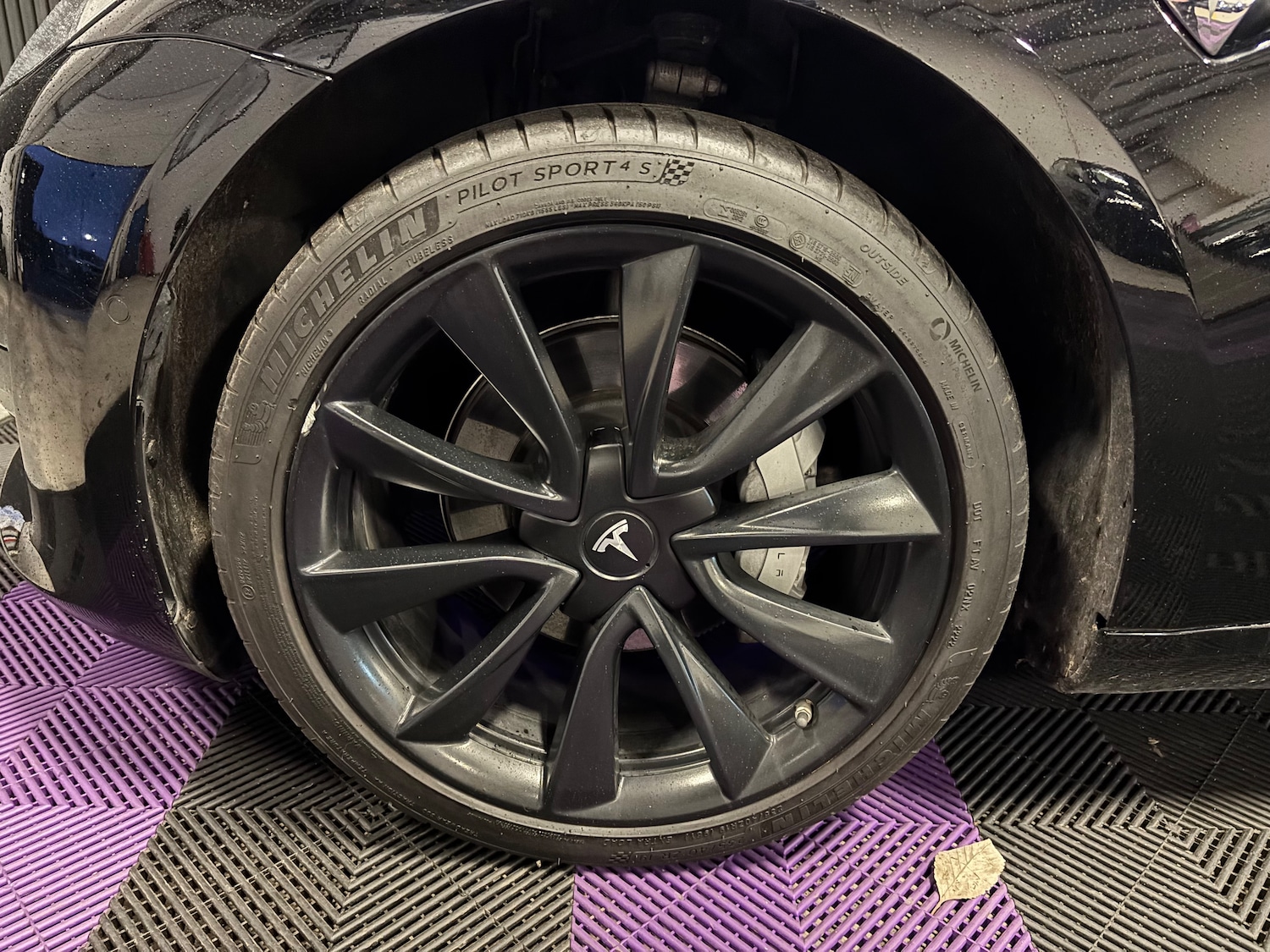 Used Tesla Model 3 2020 for sale - 76845419: Photo 40