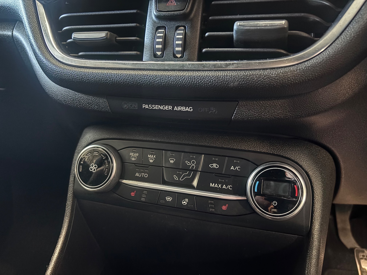 Used Ford Fiesta 2018 for sale - 76273781: Photo 47