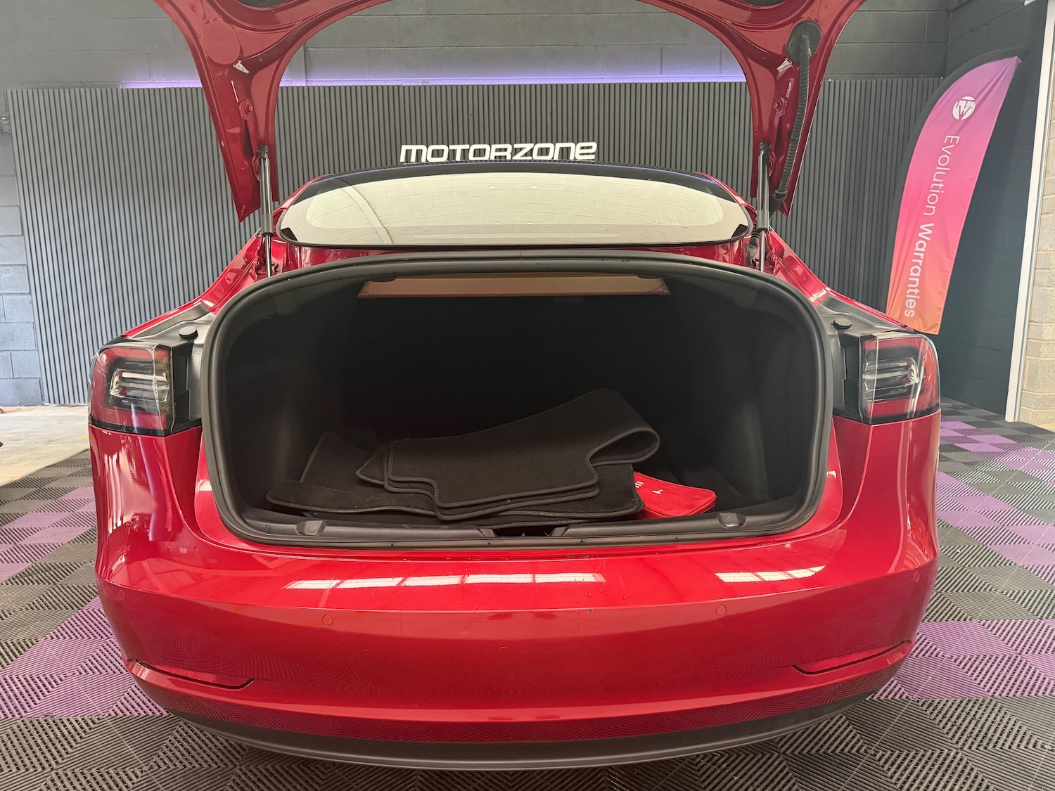 Used Tesla Model 3 2020 for sale - 77570919: Photo 34