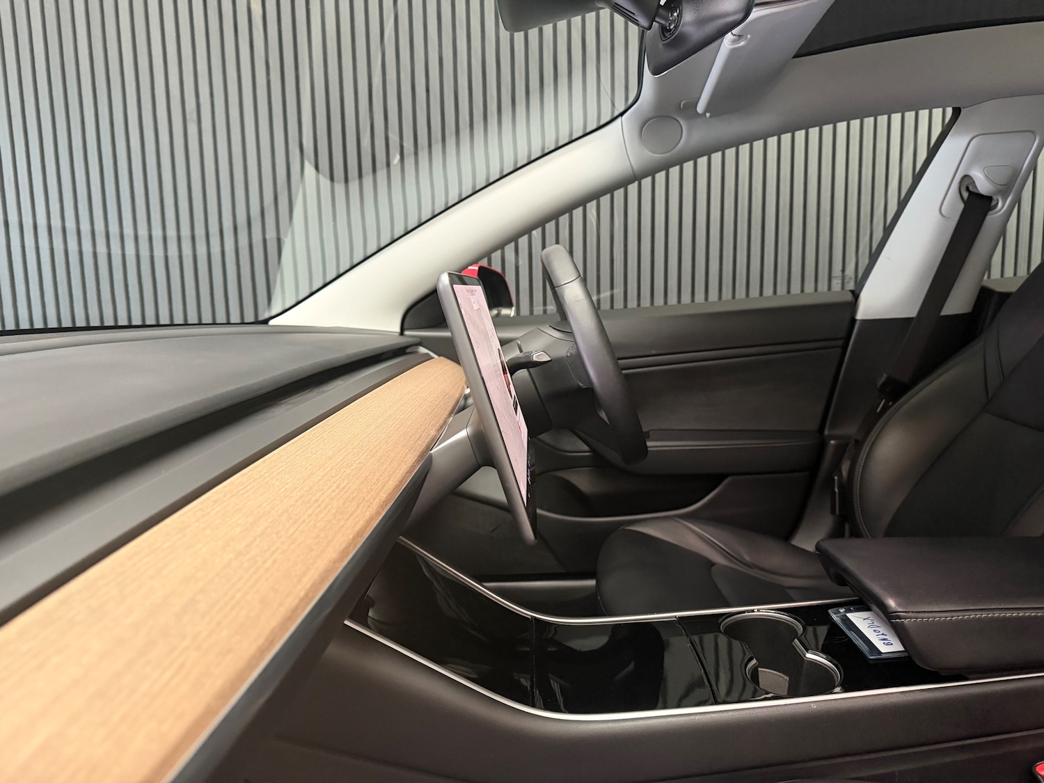 Used Tesla Model 3 2020 for sale - 77570919: Photo 6