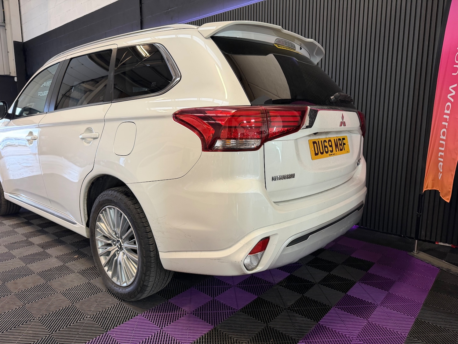 Used Mitsubishi Outlander 2019 for sale - 77590486: Photo 2