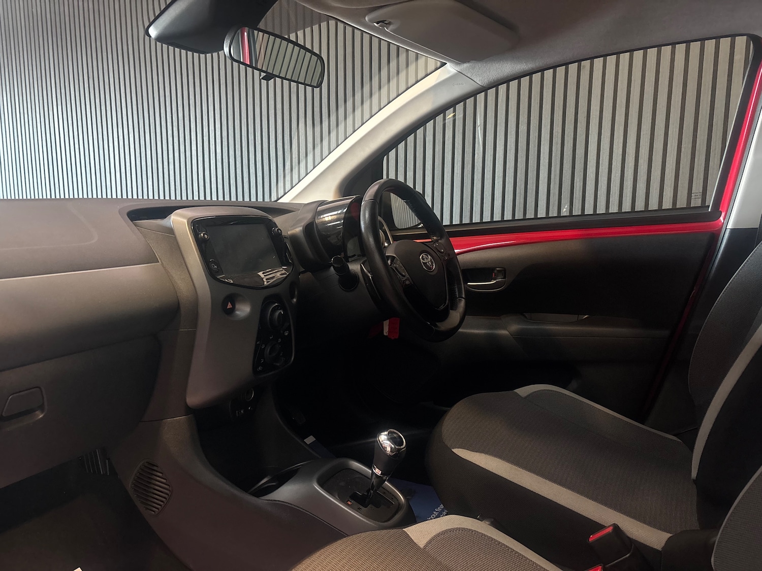 Used Toyota AYGO 2022 for sale - 76896418: Photo 3