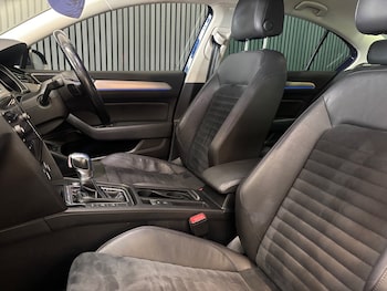 Used Volkswagen Passat 2017 for sale - 77006515: Photo