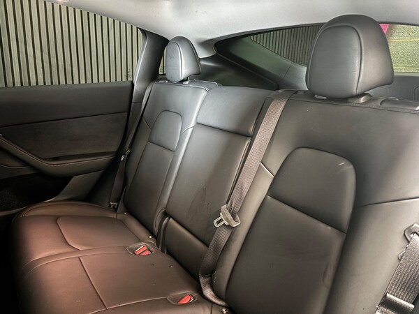 Used Tesla Model Y 2022 for sale - 76134018: Photo 32