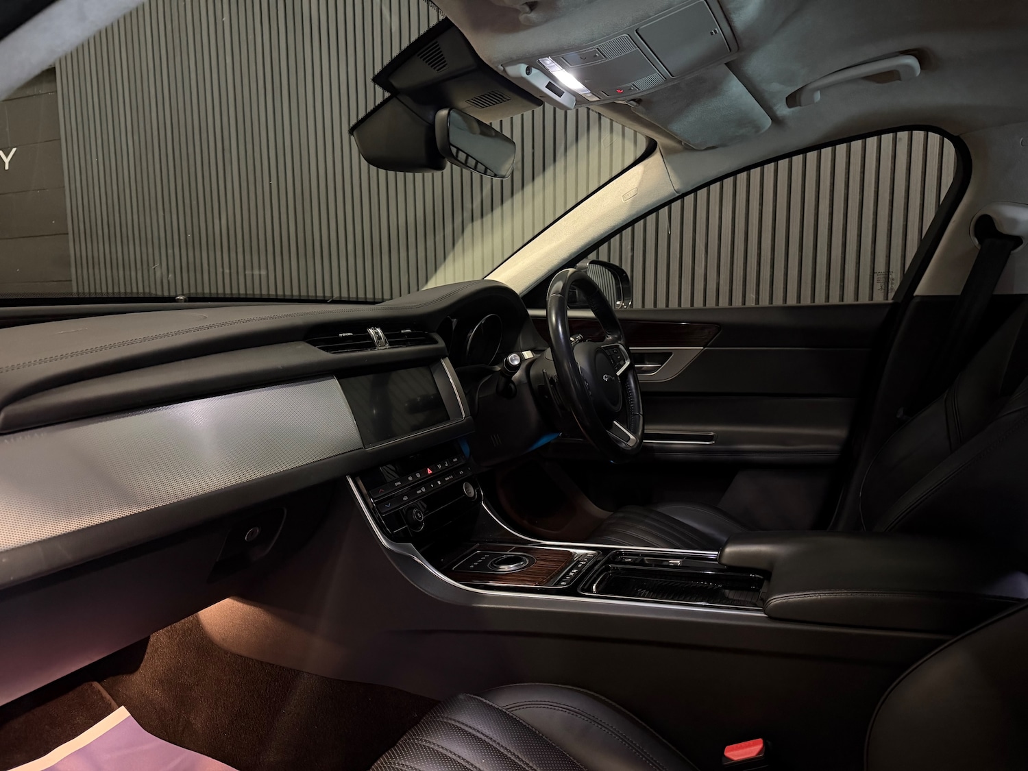 Used Jaguar XF for sale - 77520102: Photo 11