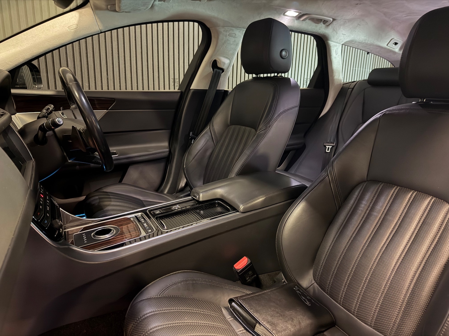 Used Jaguar XF for sale - 77520102: Photo 12