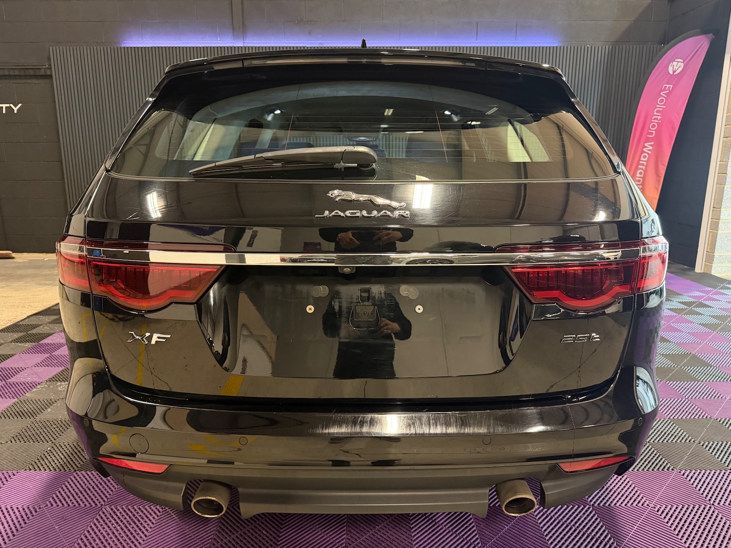 Used Jaguar XF for sale - 77520102: Photo 18