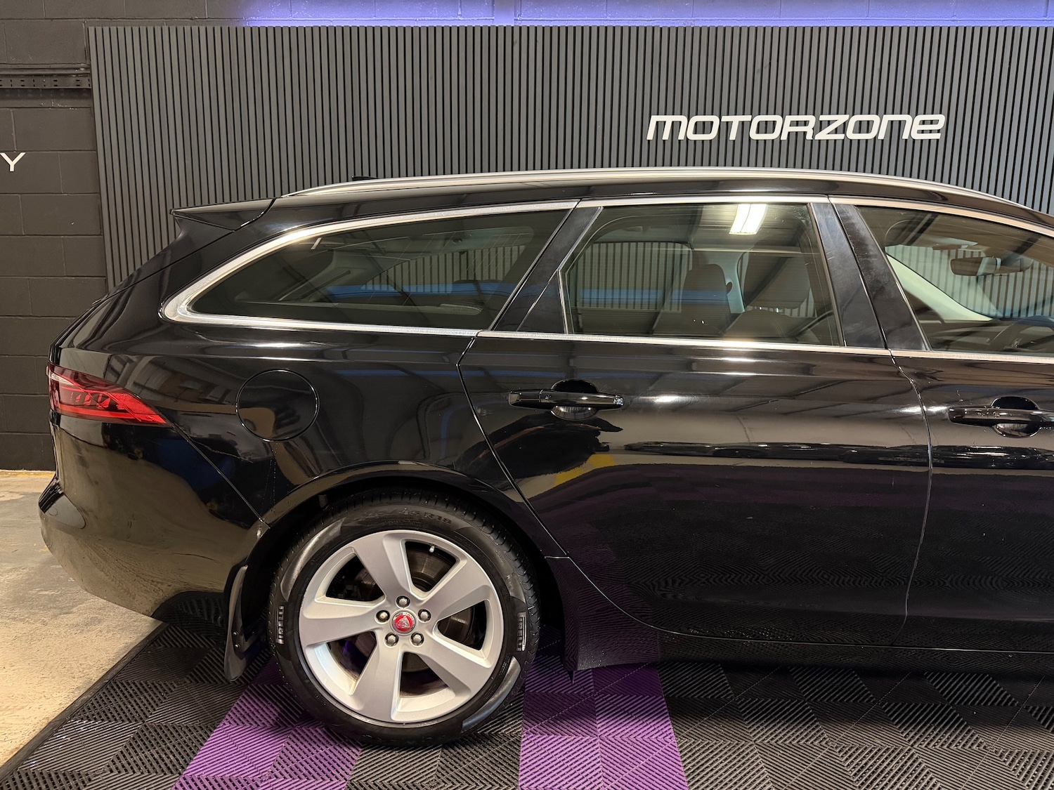 Used Jaguar XF for sale - 77520102: Photo 22