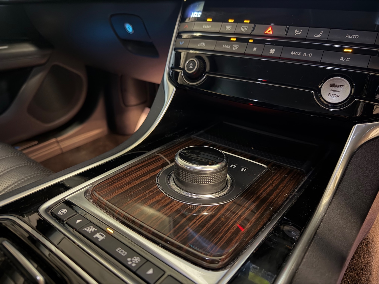 Used Jaguar XF for sale - 77520102: Photo 34