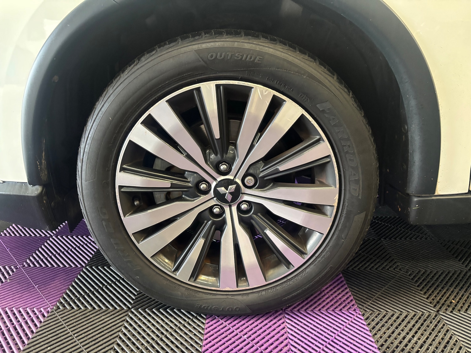 Used Mitsubishi Outlander 2018 for sale - 76422570: Photo 38