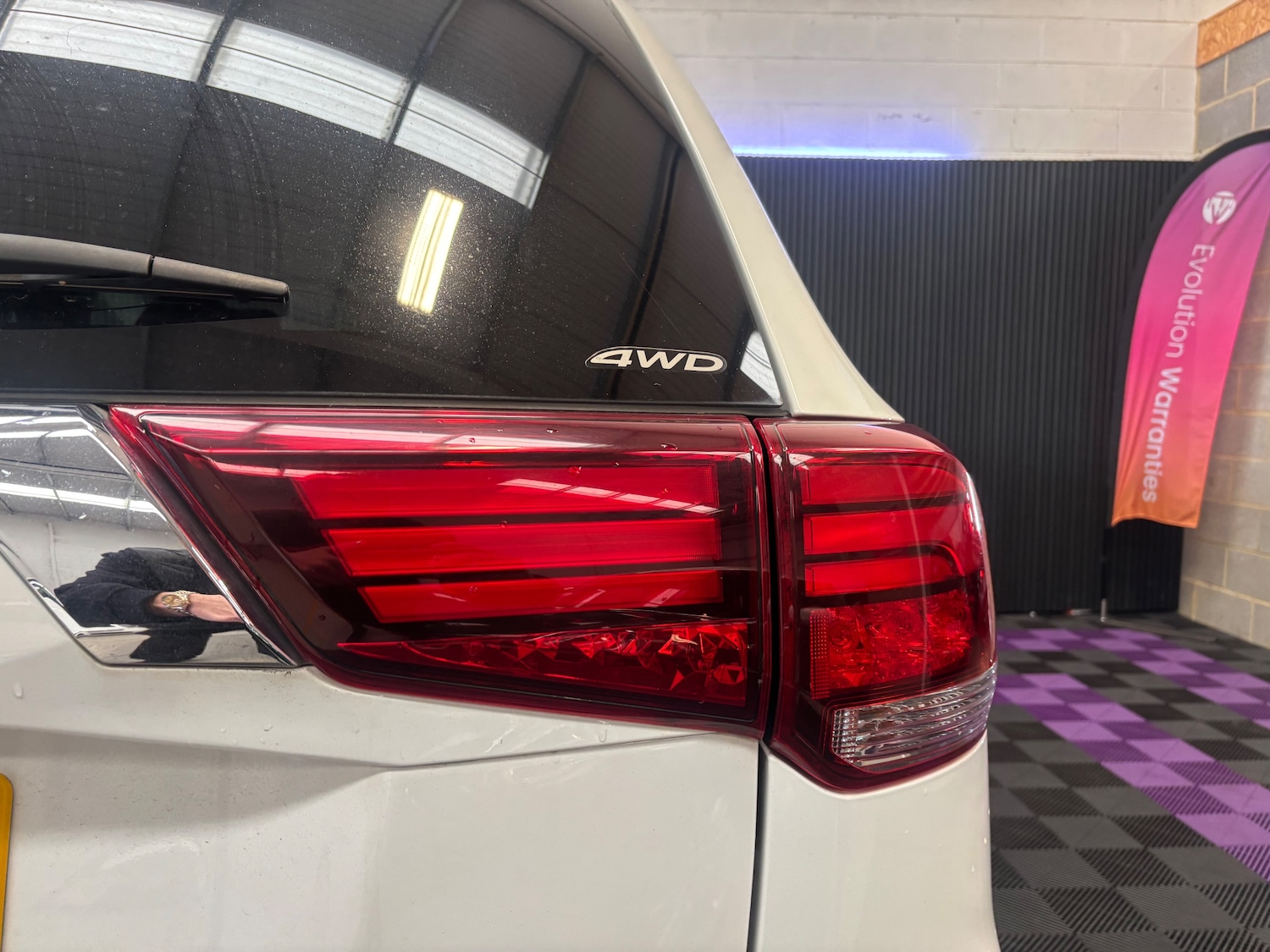 Used Mitsubishi Outlander 2018 for sale - 76422570: Photo 44