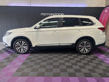 Used Mitsubishi Outlander 2018 for sale - 76422570: Photo