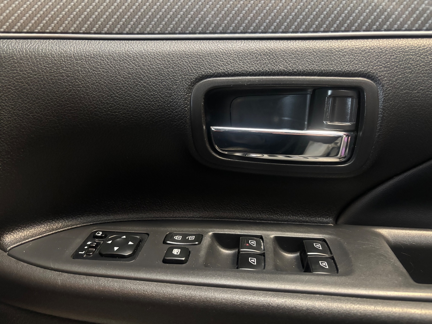 Used Mitsubishi Outlander 2018 for sale - 76422570: Photo 53