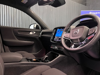 Used Volvo XC40 2023 for sale - 79450923: Photo