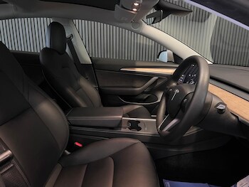 Used Tesla Model 3 2021 for sale - 77382116: Photo