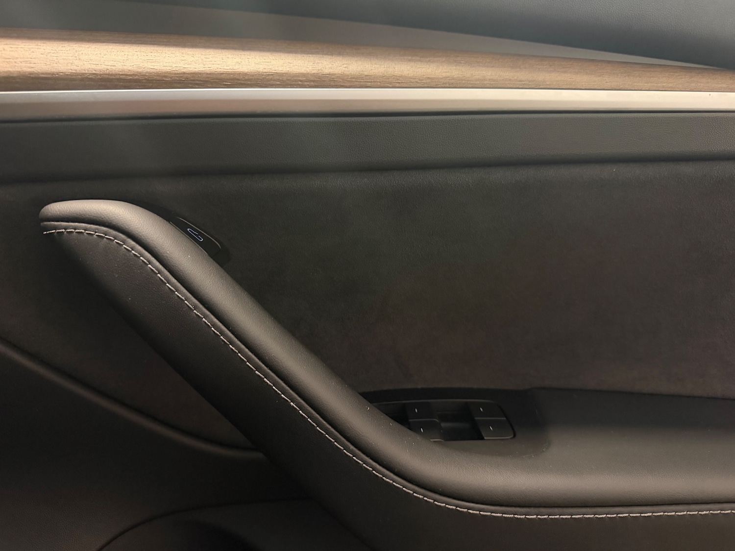 Used Tesla Model 3 2021 for sale - 77382116: Photo 42