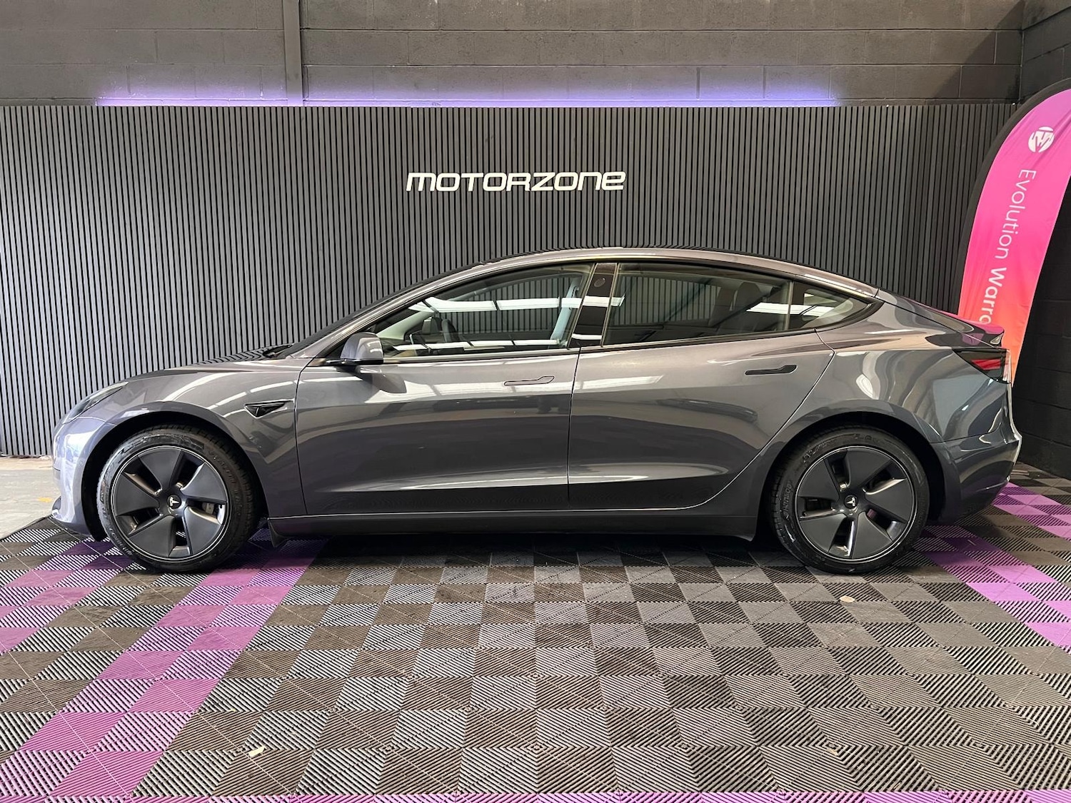 Used Tesla Model 3 2021 for sale - 77382116: Photo 8