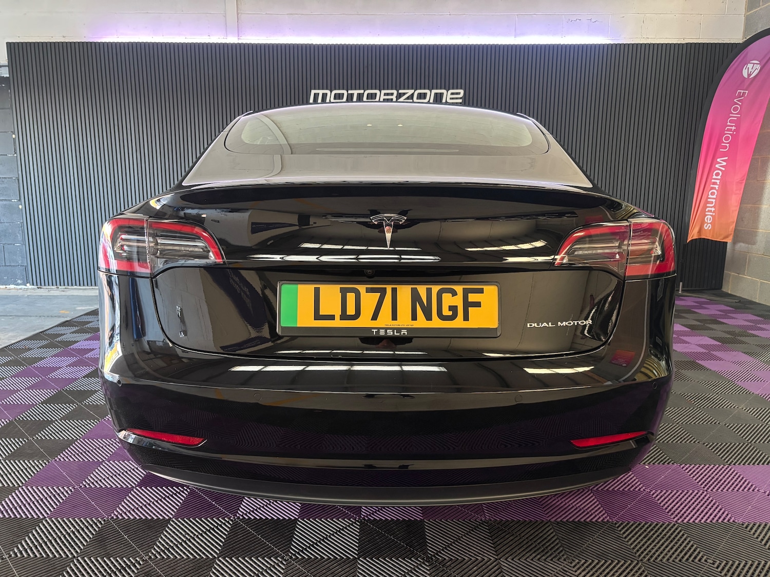 Used Tesla Model 3 2021 for sale - 76395597: Photo 11