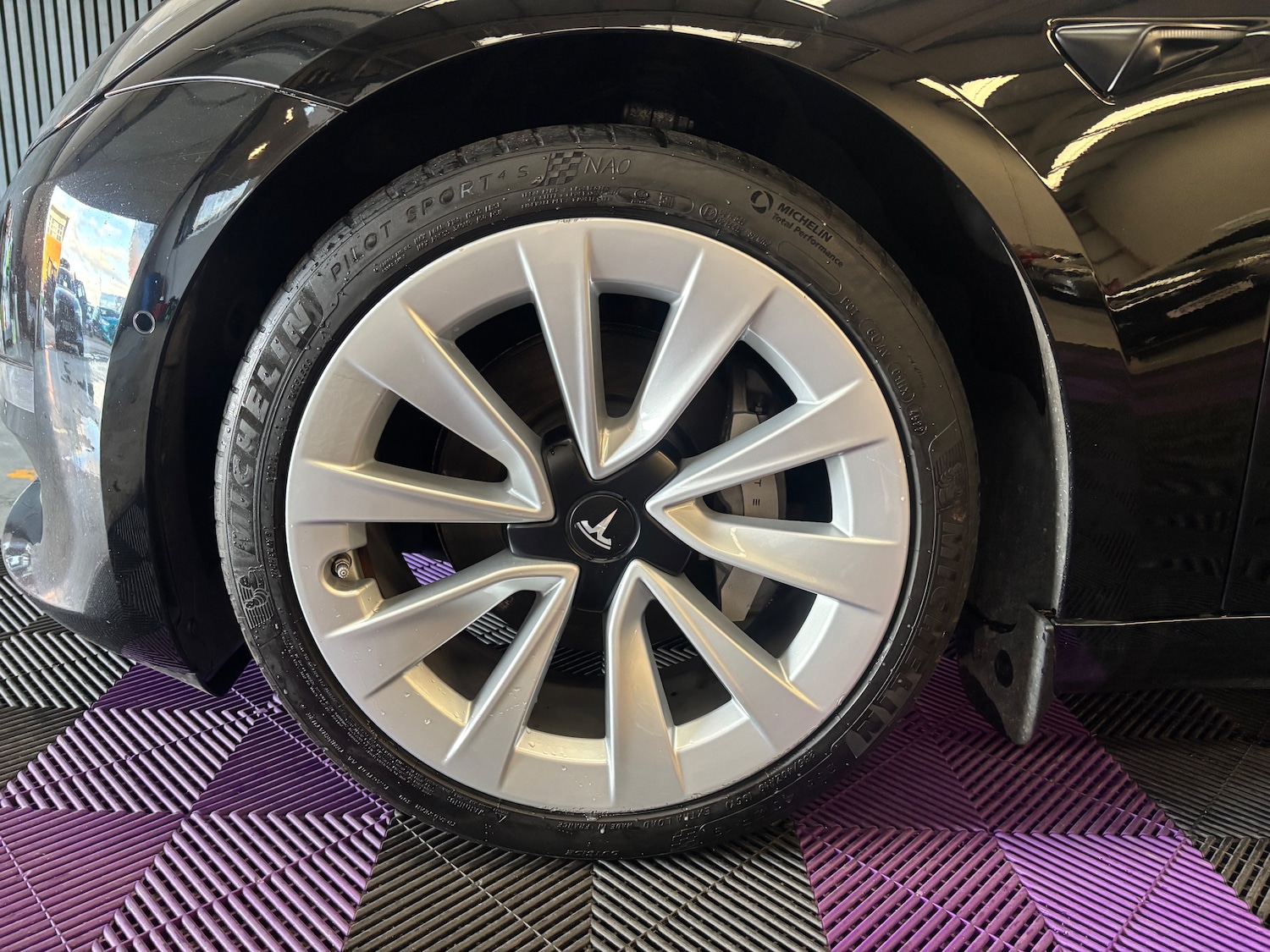 Used Tesla Model 3 2021 for sale - 76395597: Photo 43