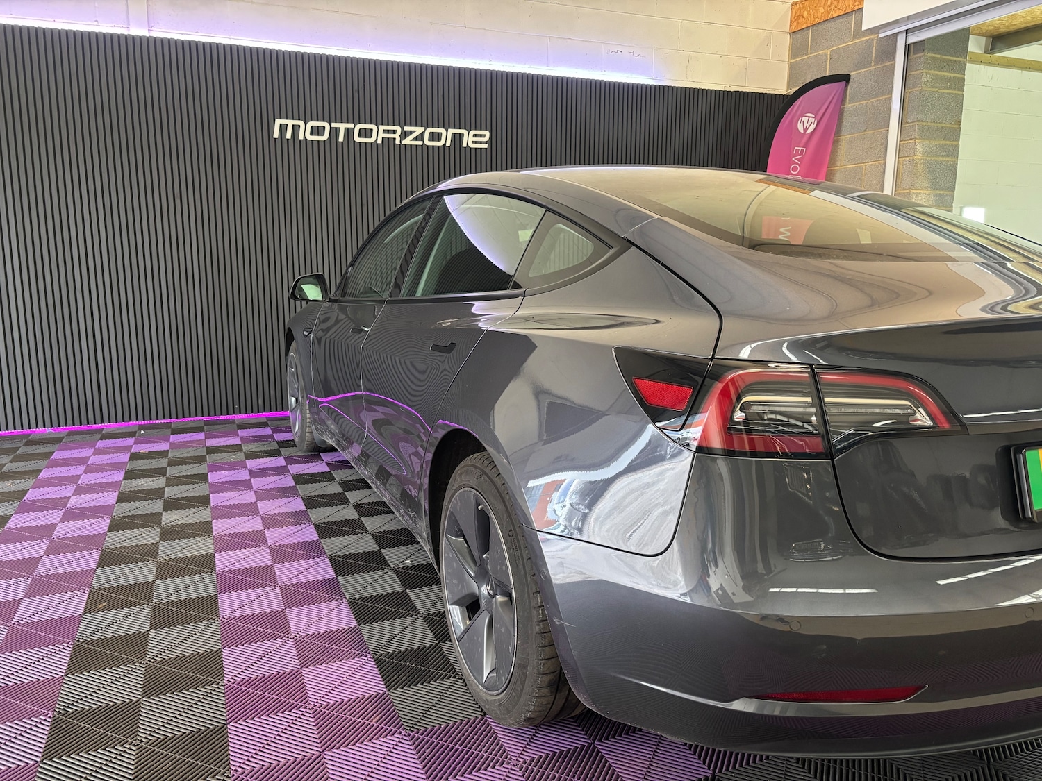 Used Tesla Model 3 2021 for sale - 76716426: Photo 28